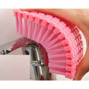 Flexible Cleaning Brush with Soft Bristles