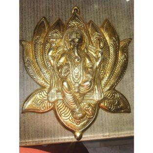Home Decorative Ganesha Idol & Hanging (