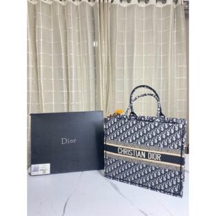 Christian Dior Tote Bag Black With Box & Dust Bag