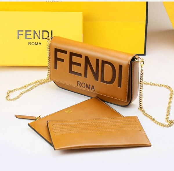 Fendi 3-IN-1 Envelope Chain Bag With Box 779