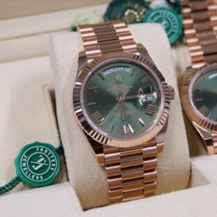 Men's Rolex Oyster perpetual Watch Day Date