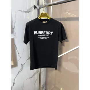 Burberry Tshirt