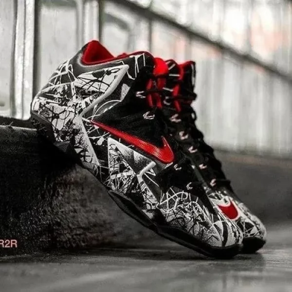 Premium Lebron 12 Graffiti Shoes For Men With Brand Box (SUP5657)