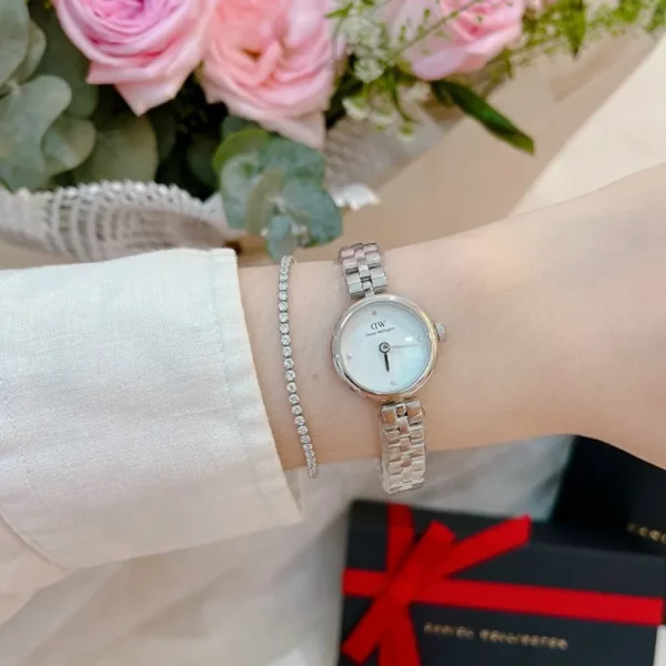 Imported Daniel Wellington Watch For Women (SUP5087)