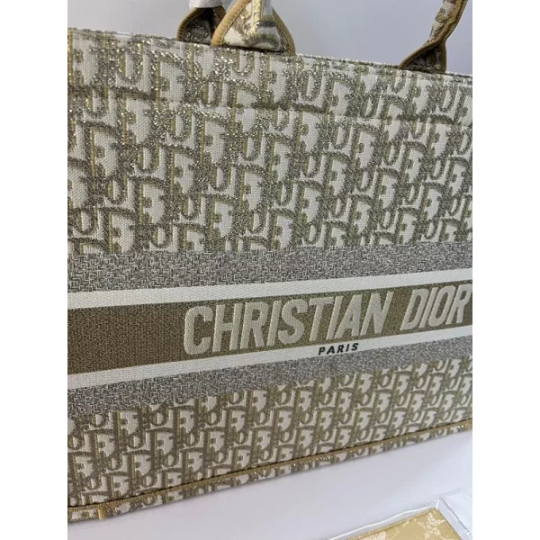 Imported Christian Dior Handbag For Women (SUP5277) - Image 2