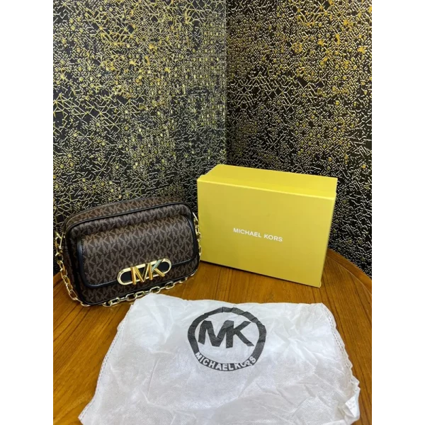 Imported Michael Kors Handbag For Women (SUP5218)