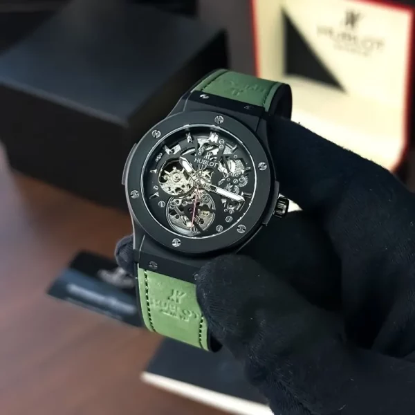 Luxurious Hublot Auto Green Watch For Men (CS4639) - Image 2