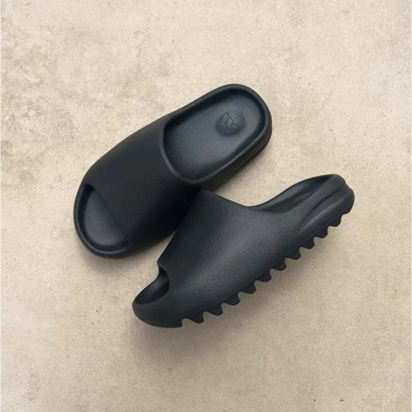 Premium Adidas Yeezy Slide For Men (SFS1955)