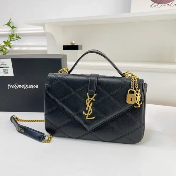 Luxurious YSL Handbag For Women (SUP5357)