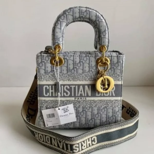 Luxurious Christian Dior Handbag For Women (SUP5358) - Image 2