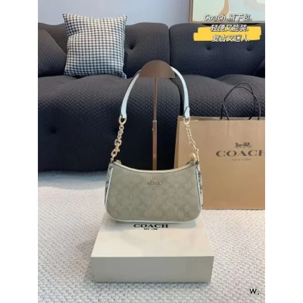 Luxurious Coach Handbag For Women (SUP5370)