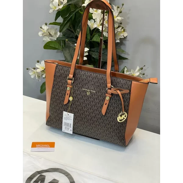 Luxurious Michael Kors Handbag For Women With Brand Box (SUP5488) - Image 2