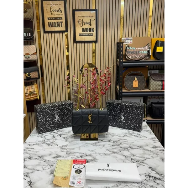 Luxurious YSL Handbag For Women (SUP5374)