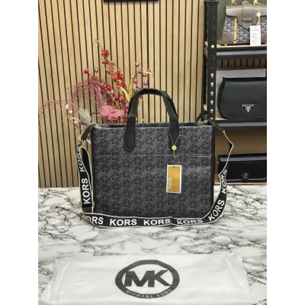 Luxurious Michael Kors Handbag For Women With Brand Box (SUP5499)