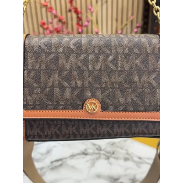 Luxurious Michael Kors Handbag For Women (SUP5385) - Image 2