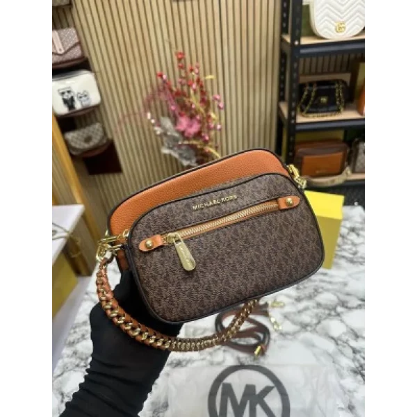 Luxurious Michael Kors Handbag For Women (SUP5386) - Image 3