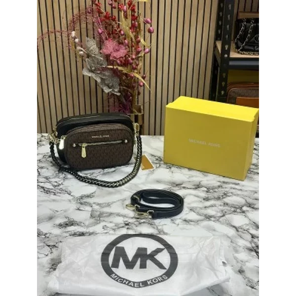 Luxurious Michael Kors Handbag For Women (SUP5389)