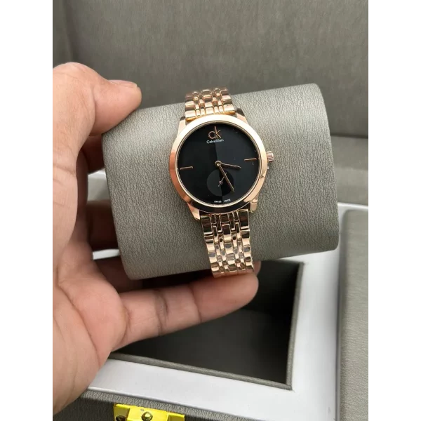 Stylish Calvin klein Watch For Women (XEN149)