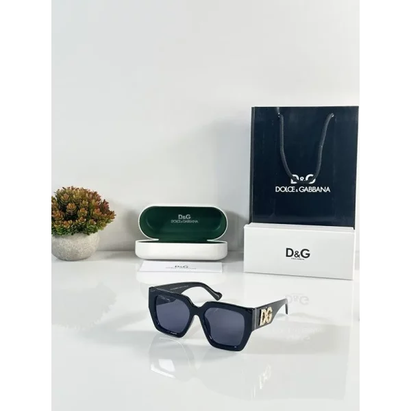 Stylish Dolce & Gabbana Sunglasses (ETS103)