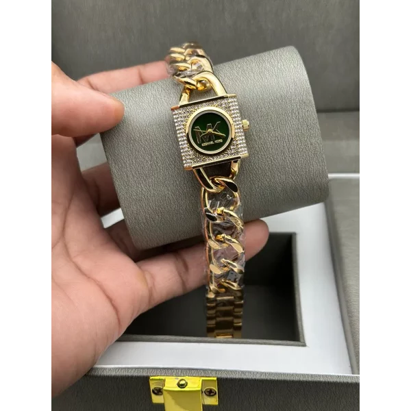 Classy Michael Kors Watch For Women (XEN316)