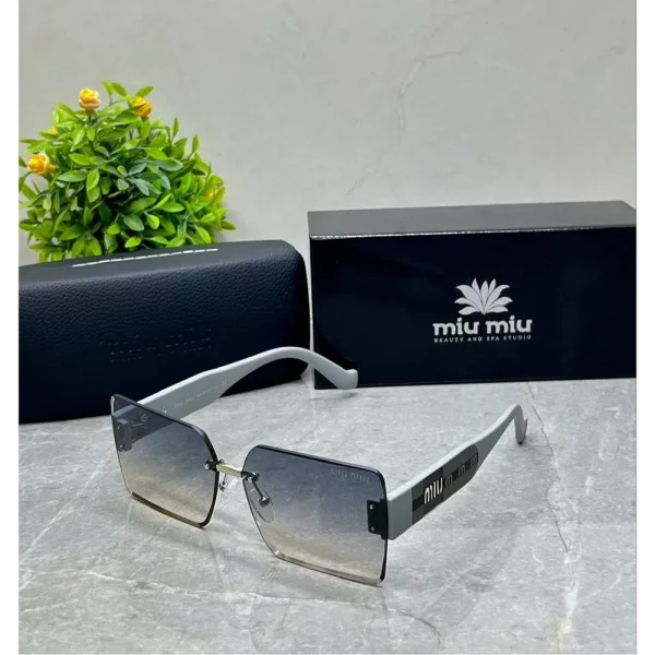 Stylish Miu Miu Sunglasses (XEN295)